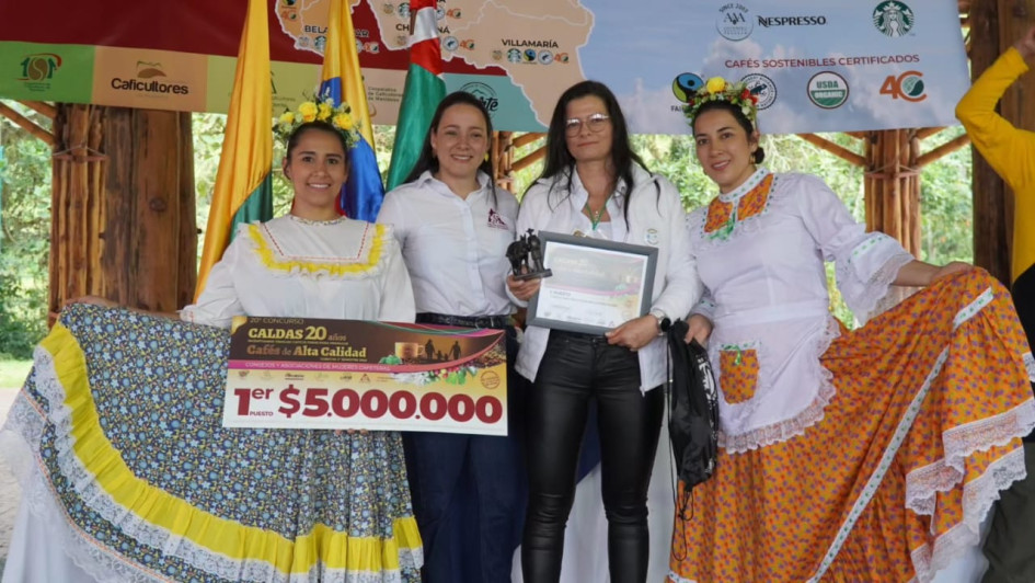 Neira obtiene el primer lugar en tres de las cinco categorías del vigésimo concurso Caldas Cafés de Alta Calidad